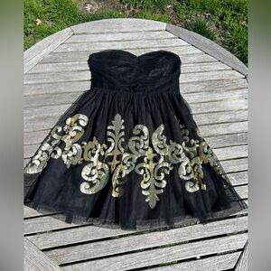 Jun & Ivy‎ Strapless Party Dress Black Tulle & Gold Sequins Size Medium whimsy